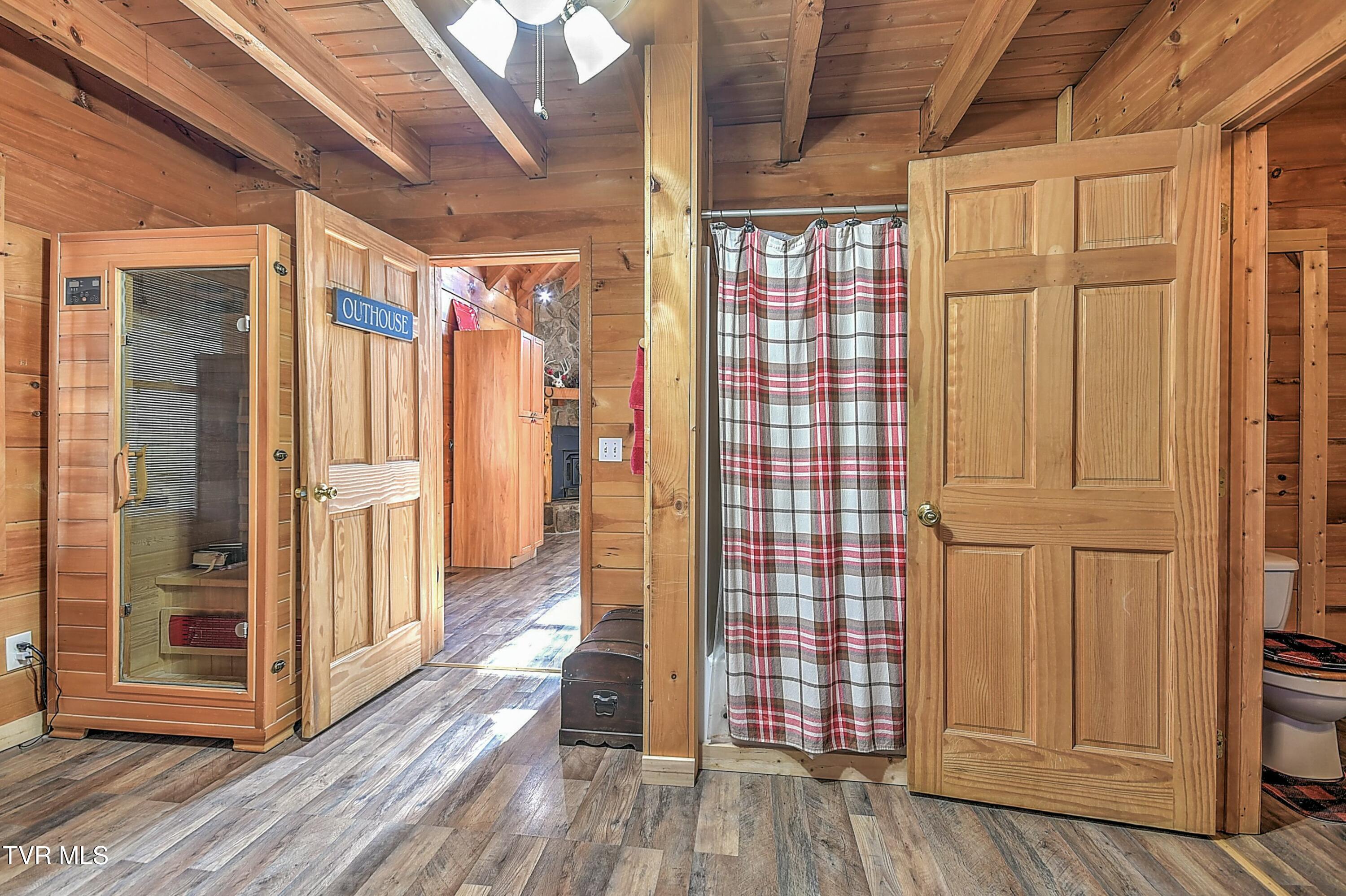 246 Holston Drive, Blountville, Tennessee image 36