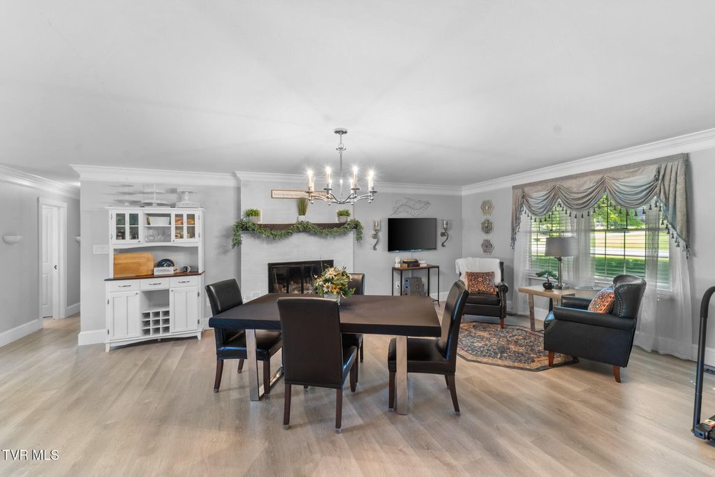 Photo of 19301 Pleasant View Drive, Abingdon, VA 24211 (MLS # 9997124)