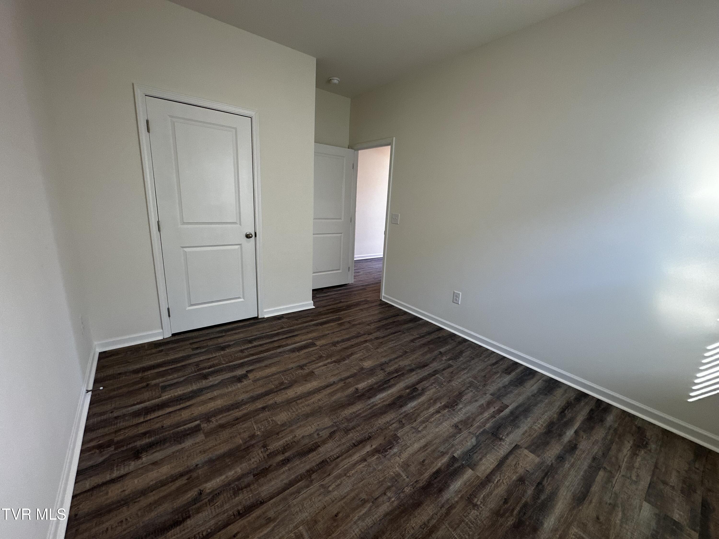 93 Thistle Drive, Bluff City, Tennessee image 12