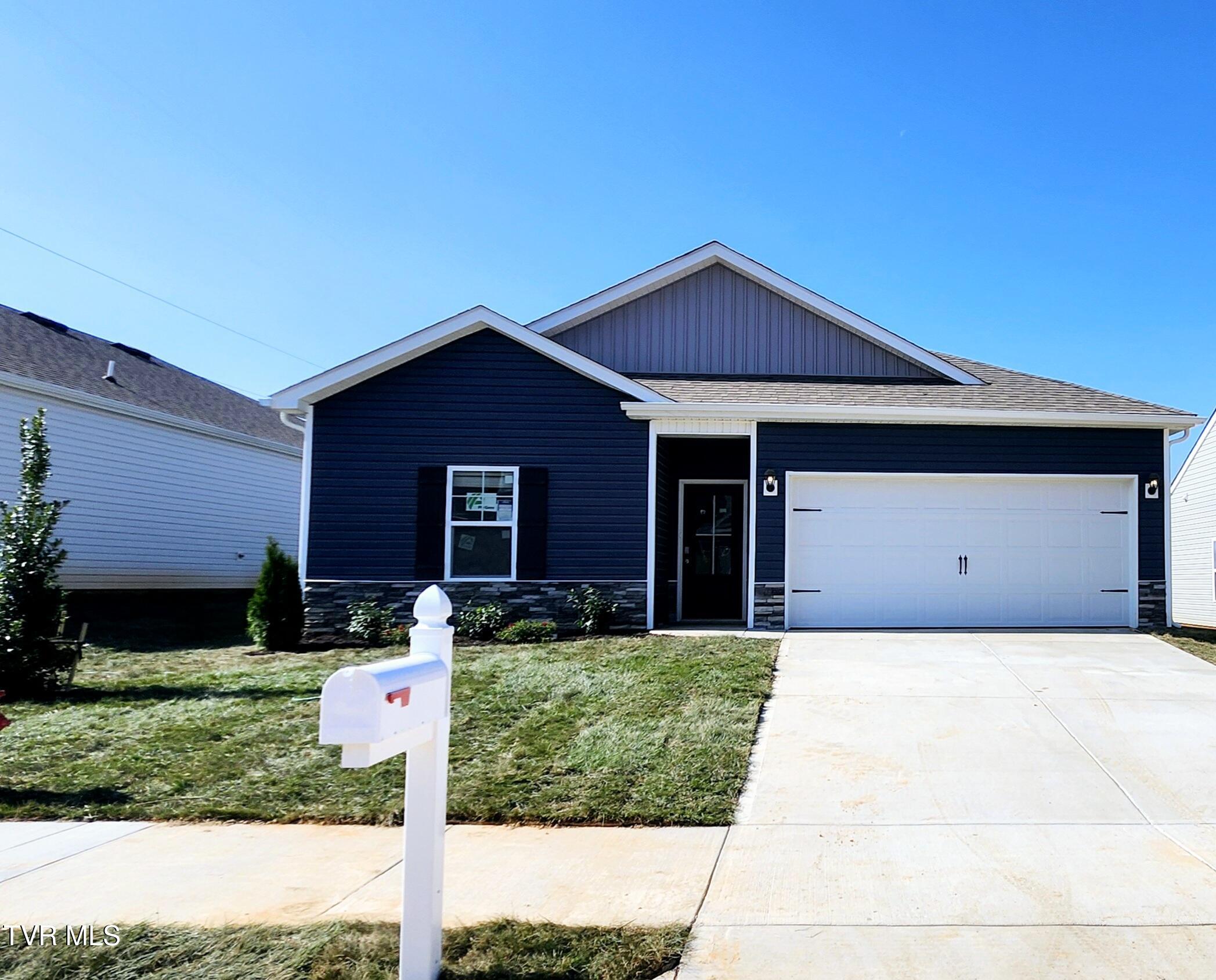 93 Thistle Drive, Bluff City, Tennessee image 1