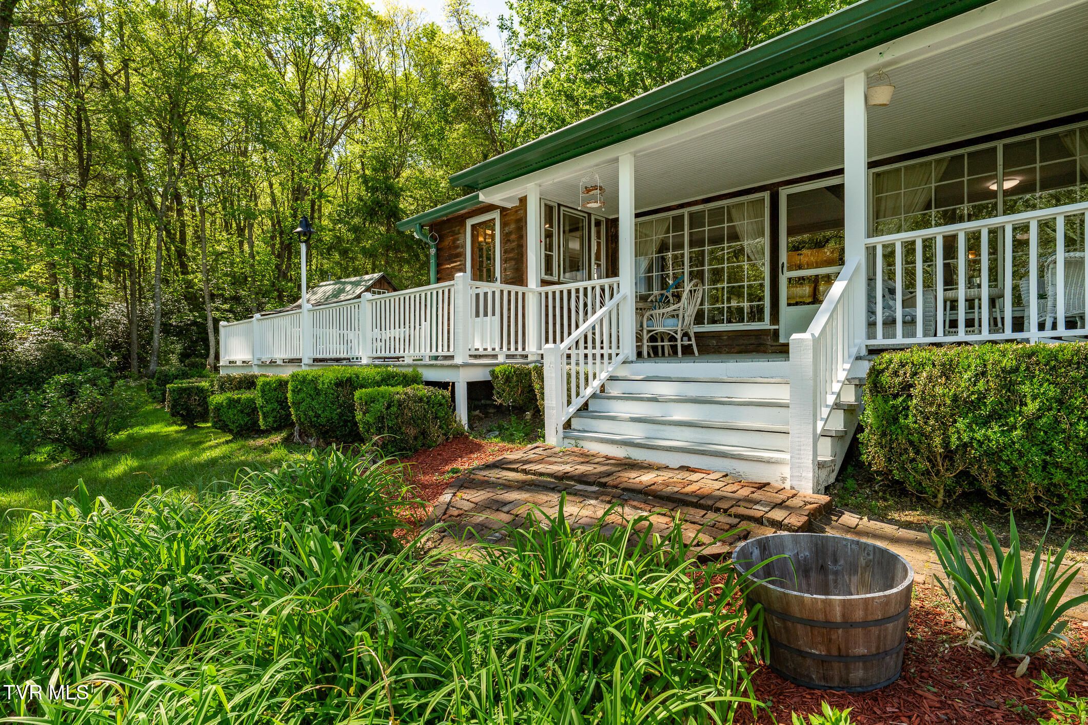 151 Stonebridge Lane