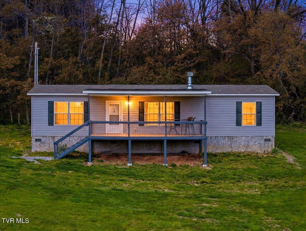 Photo of 206 Prospect Road, Sneedville, TN 37869 (MLS # 9994402)