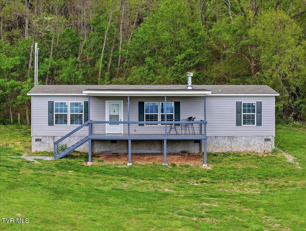 Photo of 206 Prospect Road, Sneedville, TN 37869 (MLS # 9994402)