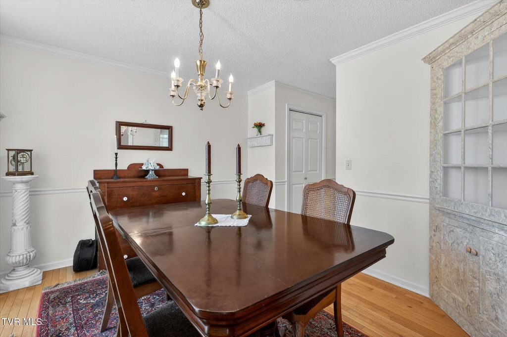 Photo of 624 Glen Oaks Place, Gray, TN 37615 (MLS # 9994734)