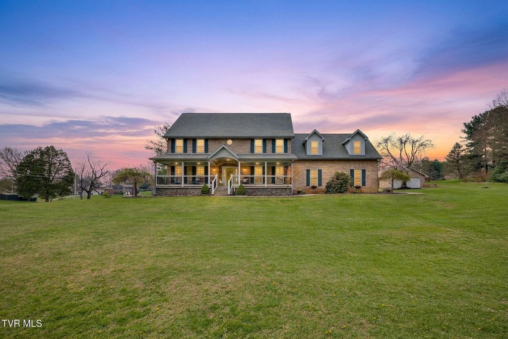 Photo of 507 Wakefield Court, Kingsport, TN 37663 (MLS # 9993163)