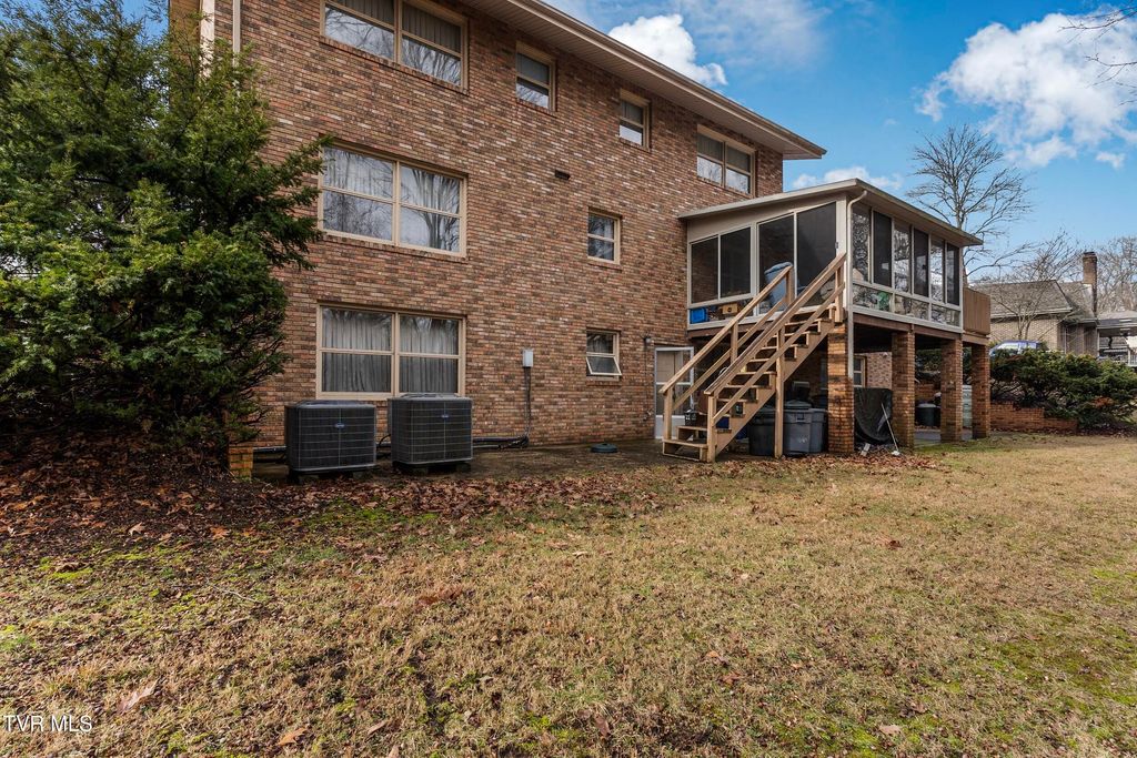 Photo of 2616 Suffolk Street, Kingsport, TN 37660 (MLS # 9983500)