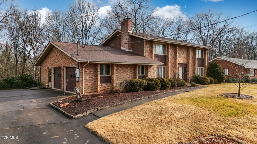 Photo of 2616 Suffolk Street, Kingsport, TN 37660 (MLS # 9983500)