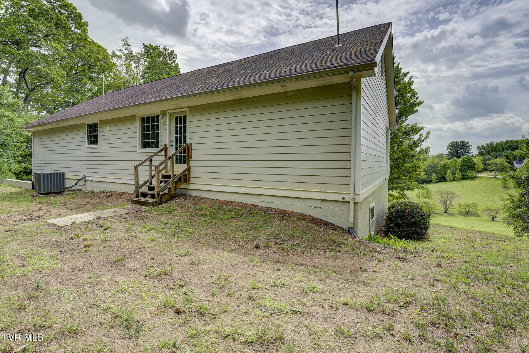 465 Bugaboo Springs Road, Jonesborough, Tennessee image 5