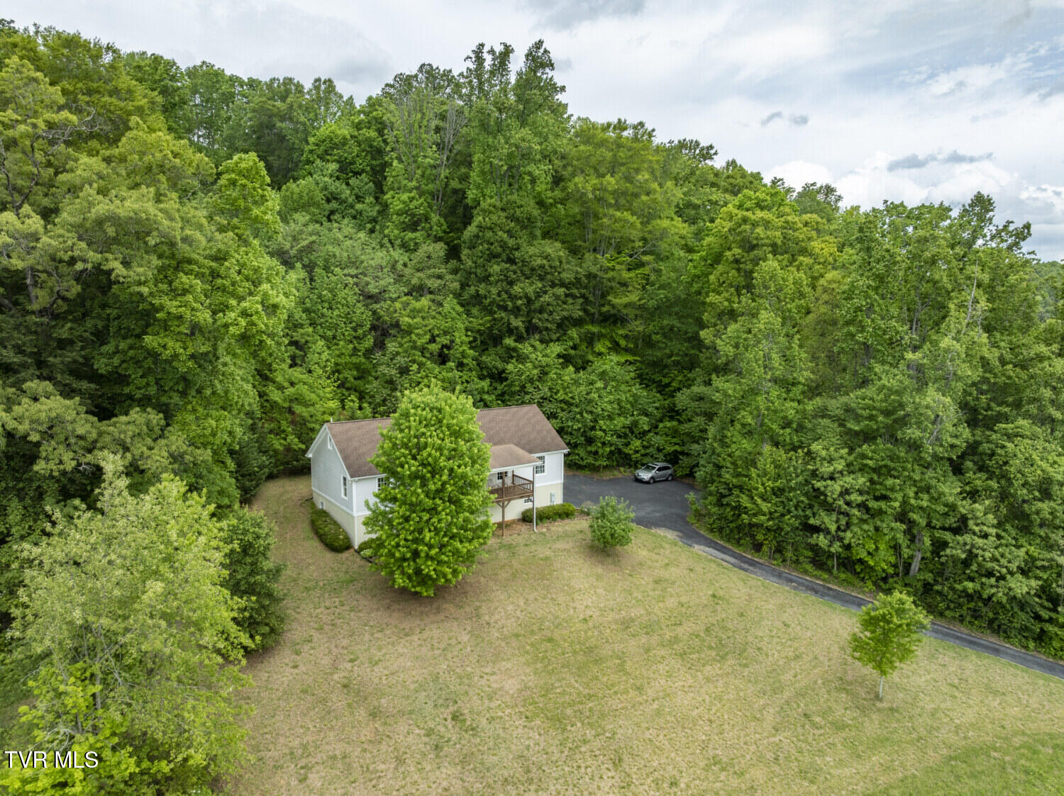 465 Bugaboo Springs Road, Jonesborough, Tennessee image 2