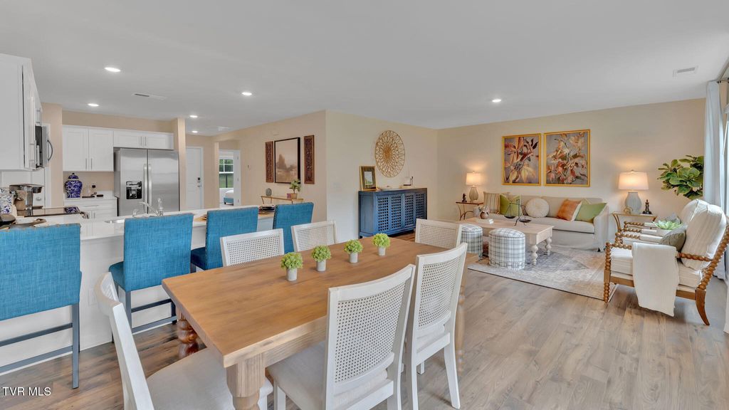 Photo of 1166 Aspen Terrace, Greeneville, TN 37745 (MLS # 9987917)