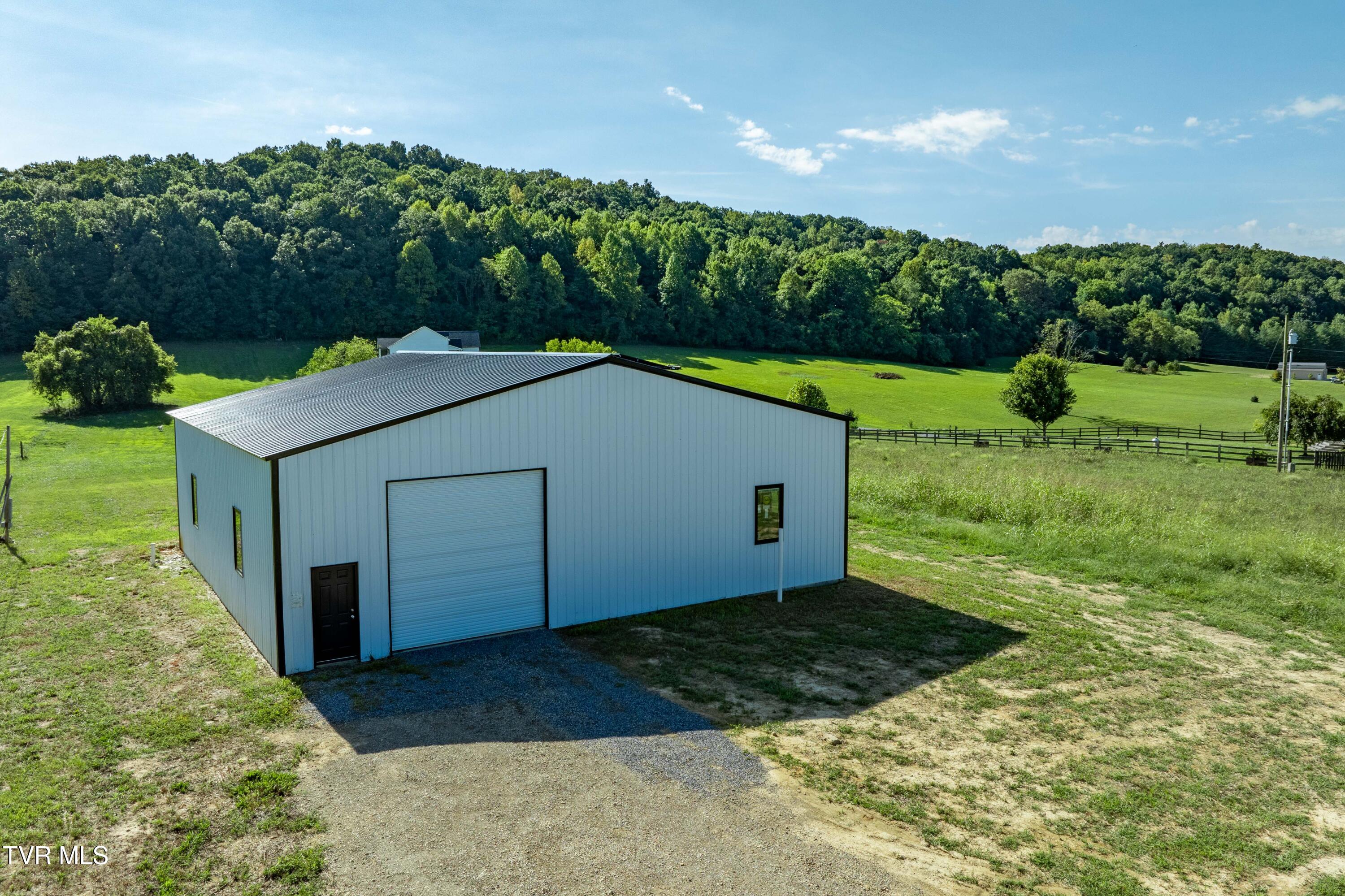 250 Jay Armentrout Road, Jonesborough, Tennessee image 11