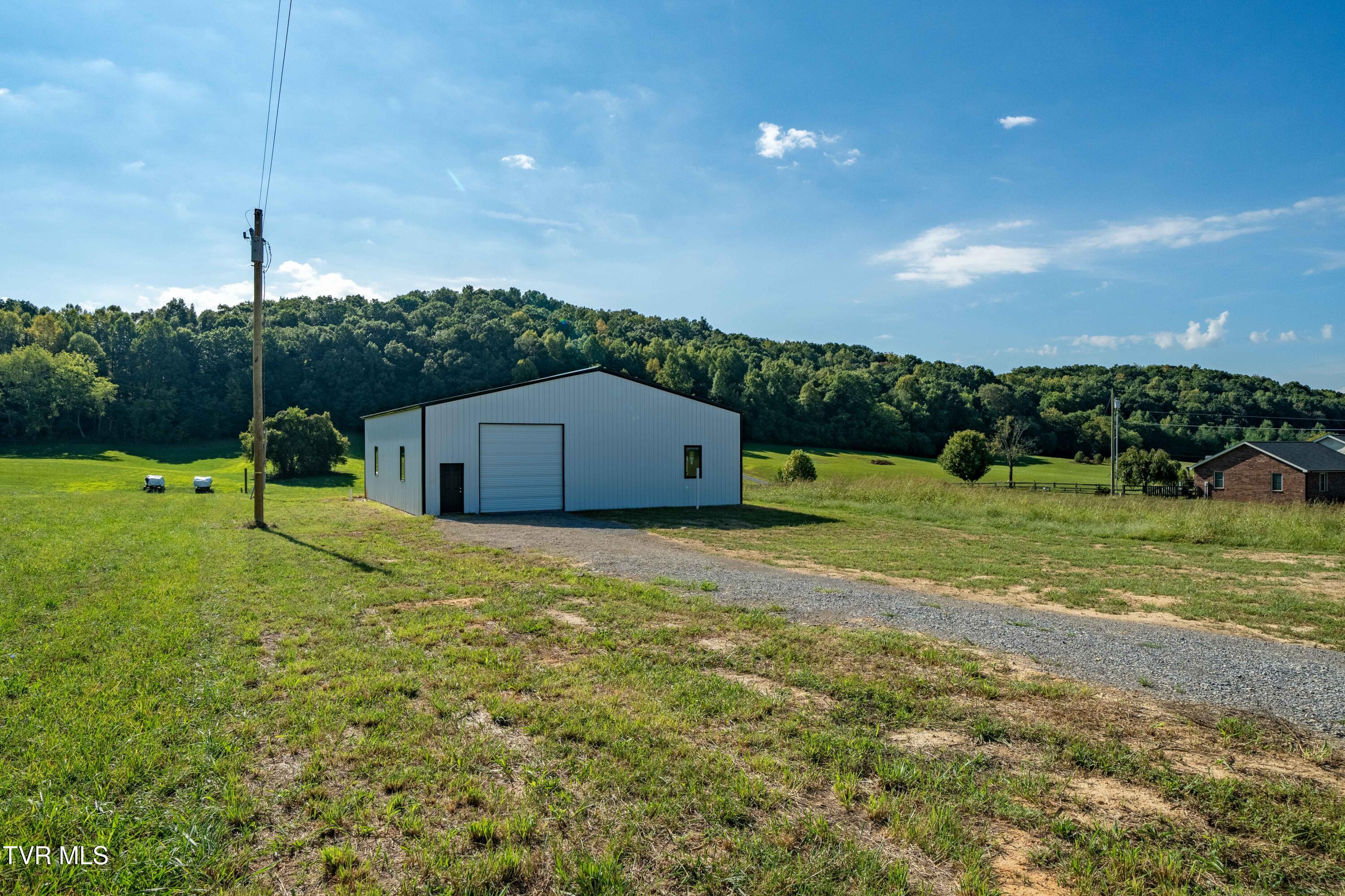 250 Jay Armentrout Road, Jonesborough, Tennessee image 9