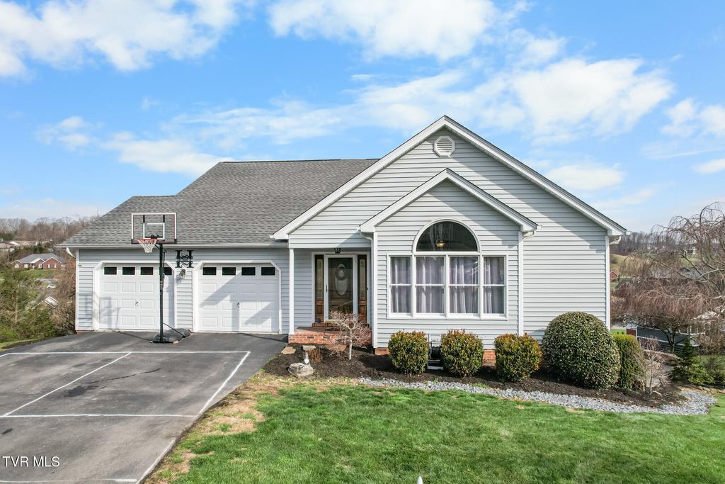 Photo of 19050 Sterling Drive, Abingdon, VA 24211 (MLS # 9992692)