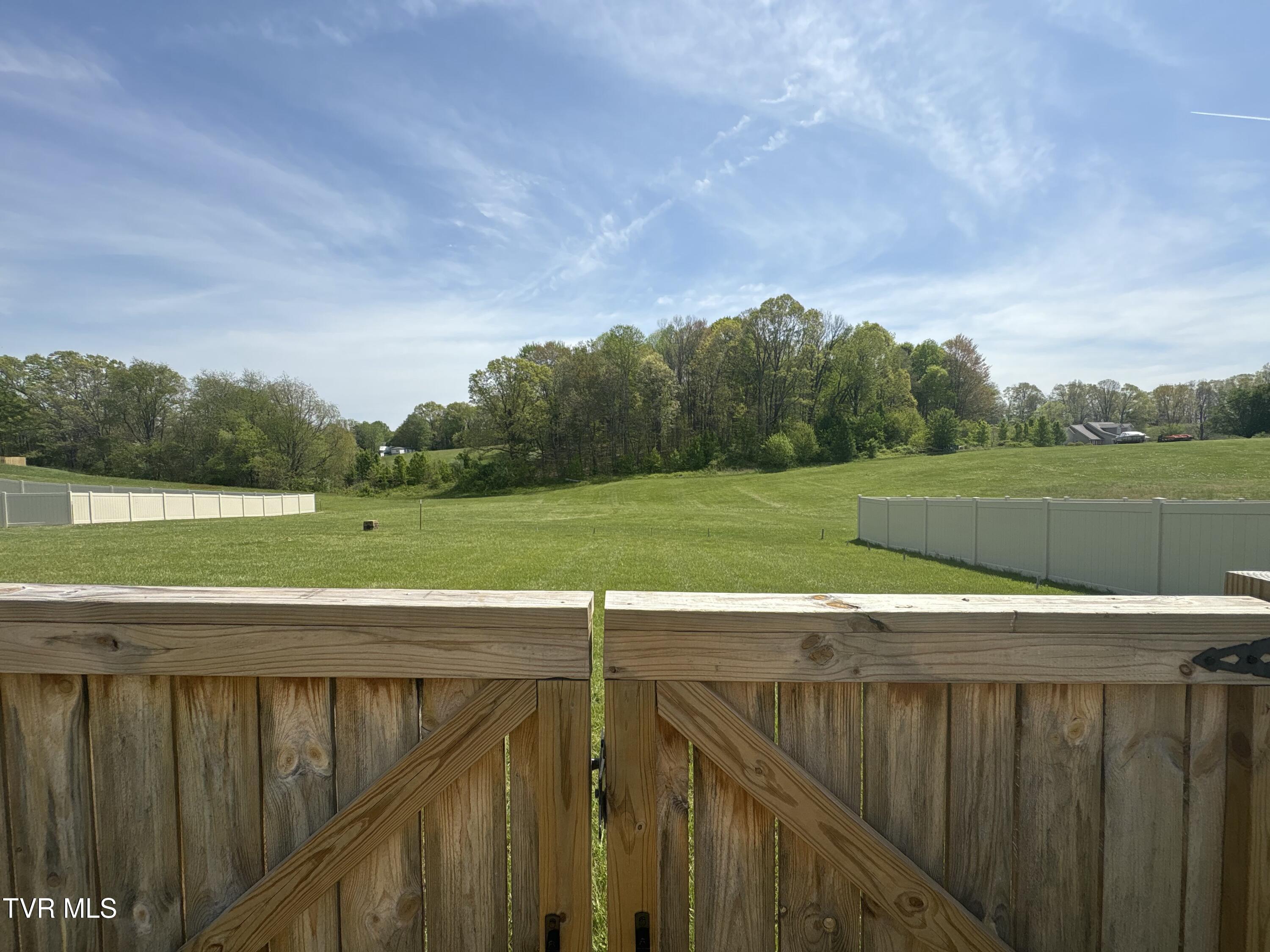 968 Riddle Ridge, Jonesborough, Tennessee image 35