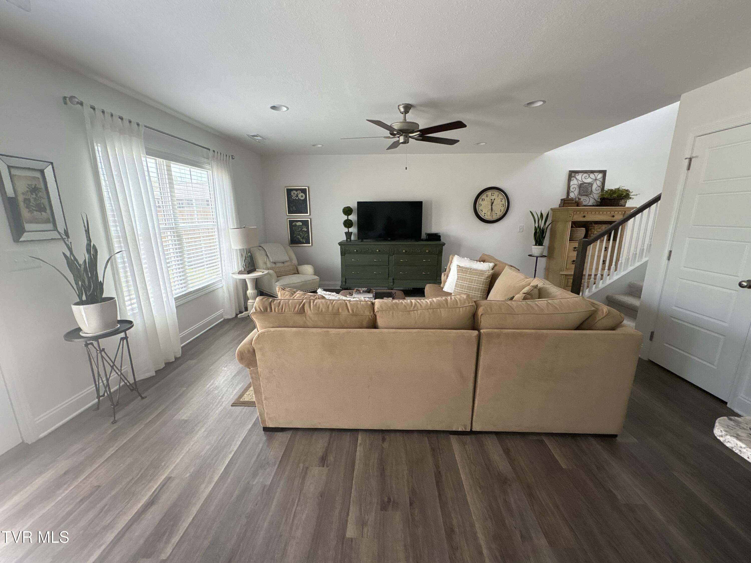 968 Riddle Ridge, Jonesborough, Tennessee image 12