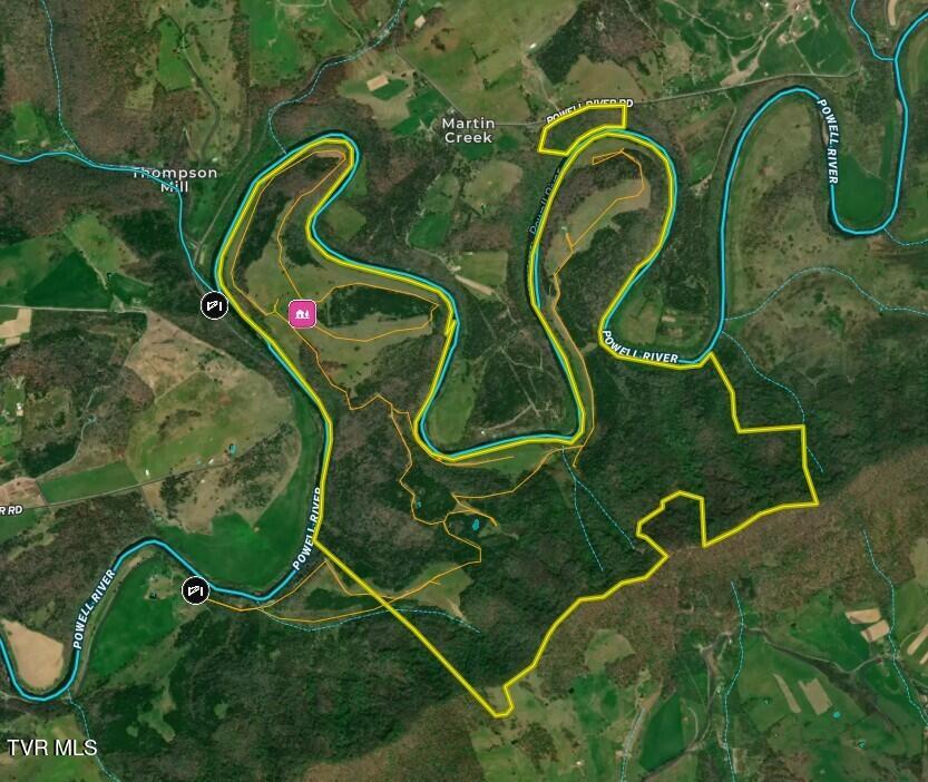 2114 Powell River Rd