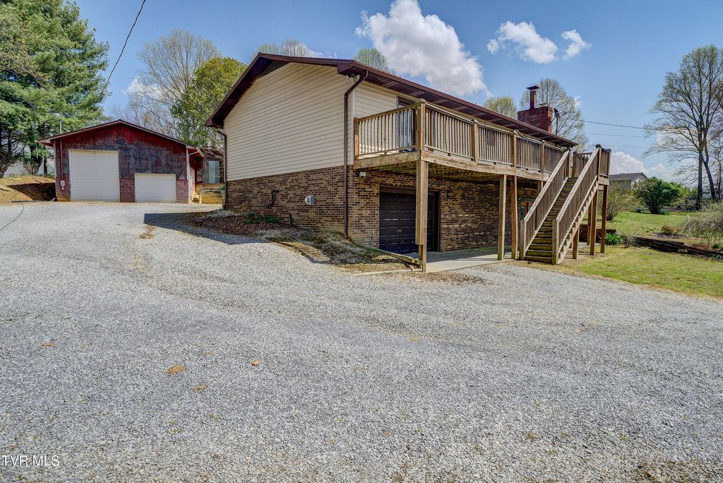 Photo of 131 Leedy Lane, Jonesborough, TN 37659 (MLS # 9993211)