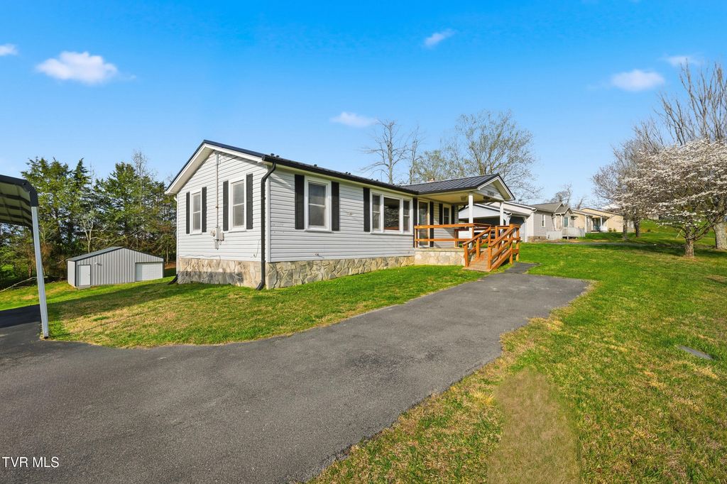 Photo of 2376 Highway 81, Jonesborough, TN 37659 (MLS # 9993242)