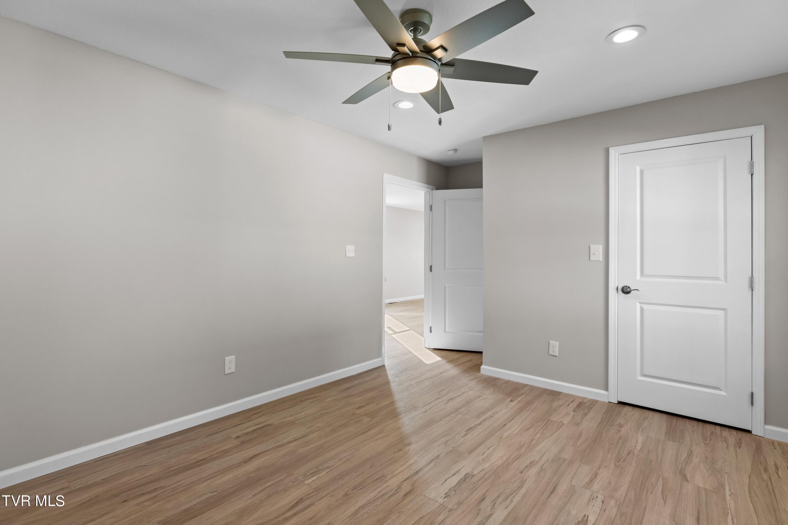 1002 Watercrest Street, Morristown, Tennessee image 14