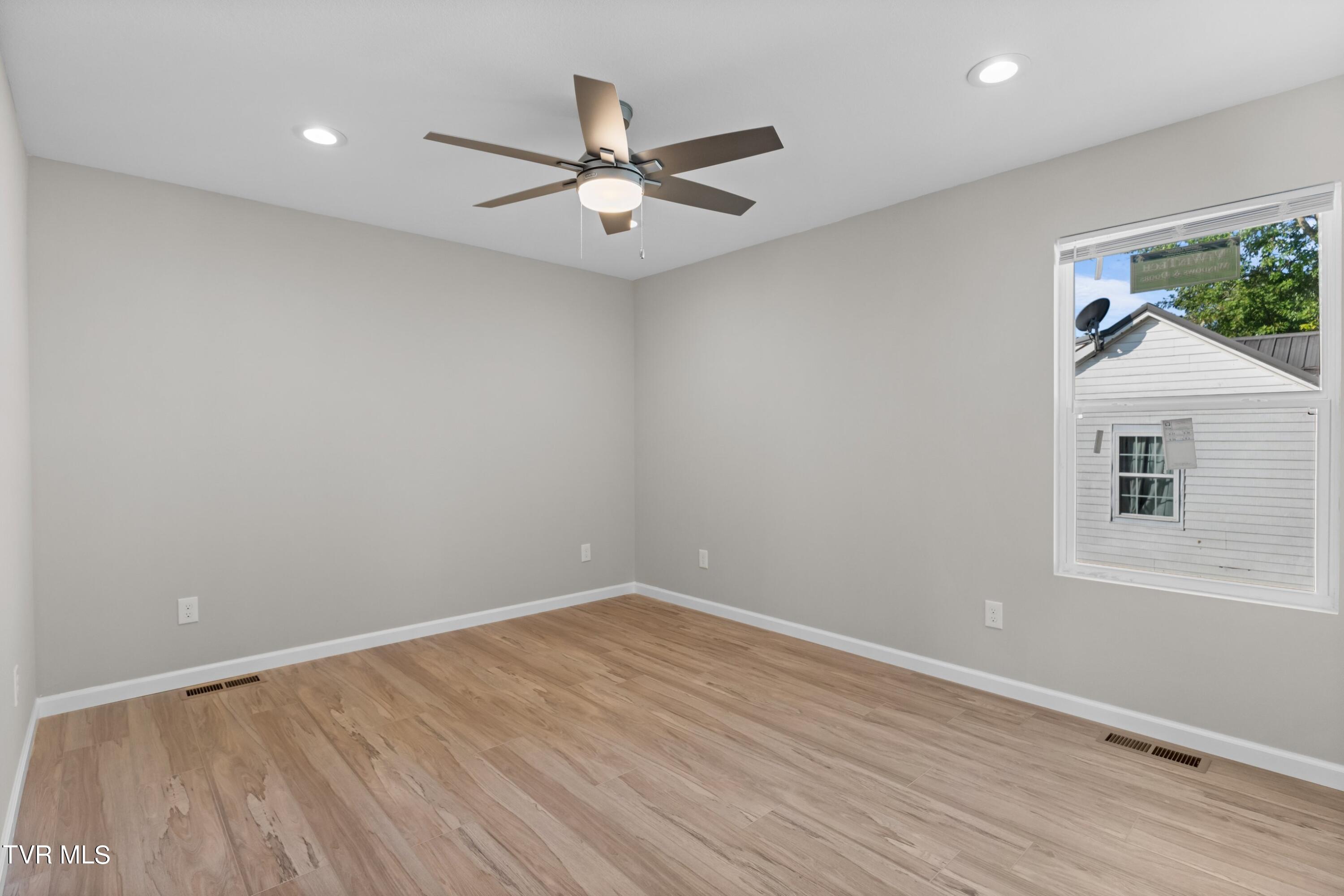 1002 Watercrest Street, Morristown, Tennessee image 15