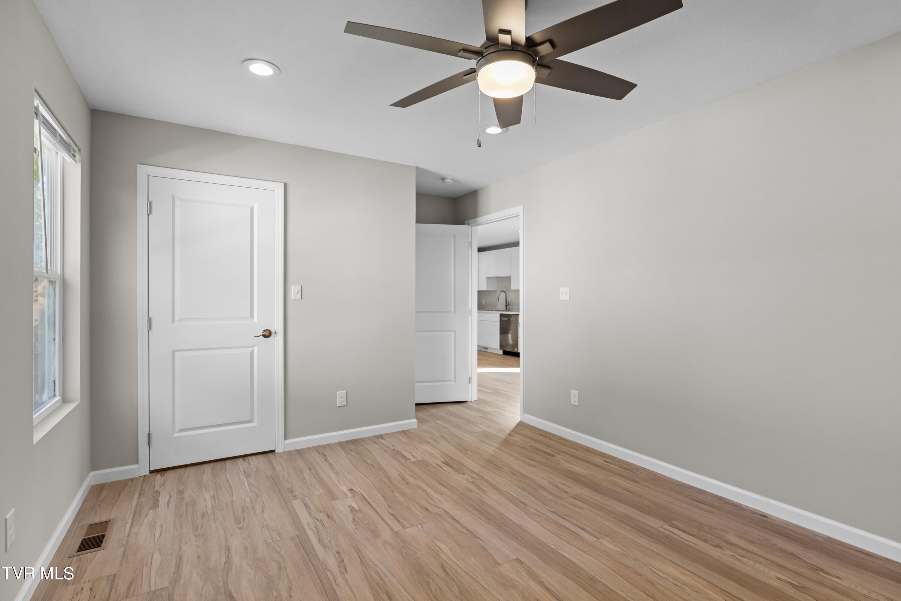 1002 Watercrest Street, Morristown, Tennessee image 16