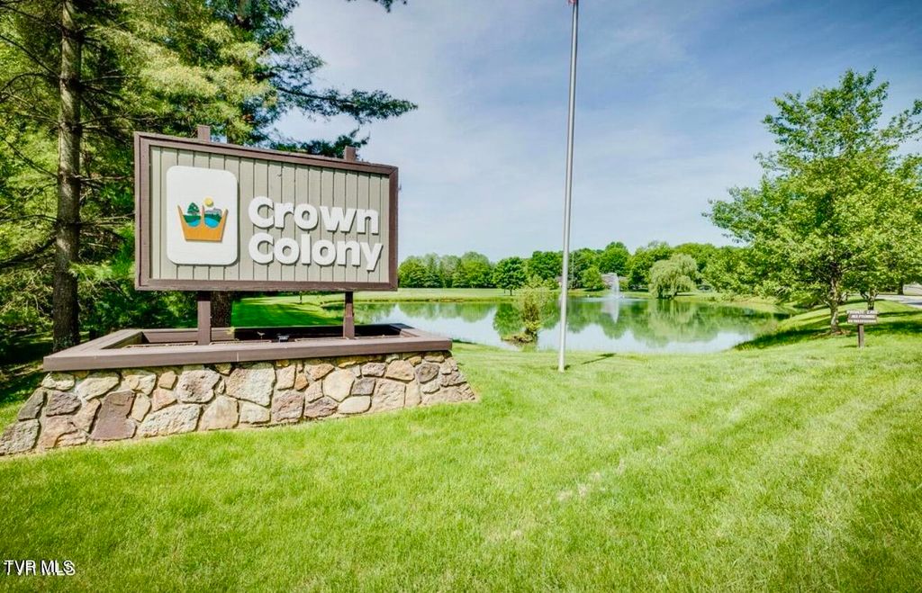 Photo of 153 Columbine Road Road, Kingsport, TN 37660 (MLS # 9992286)