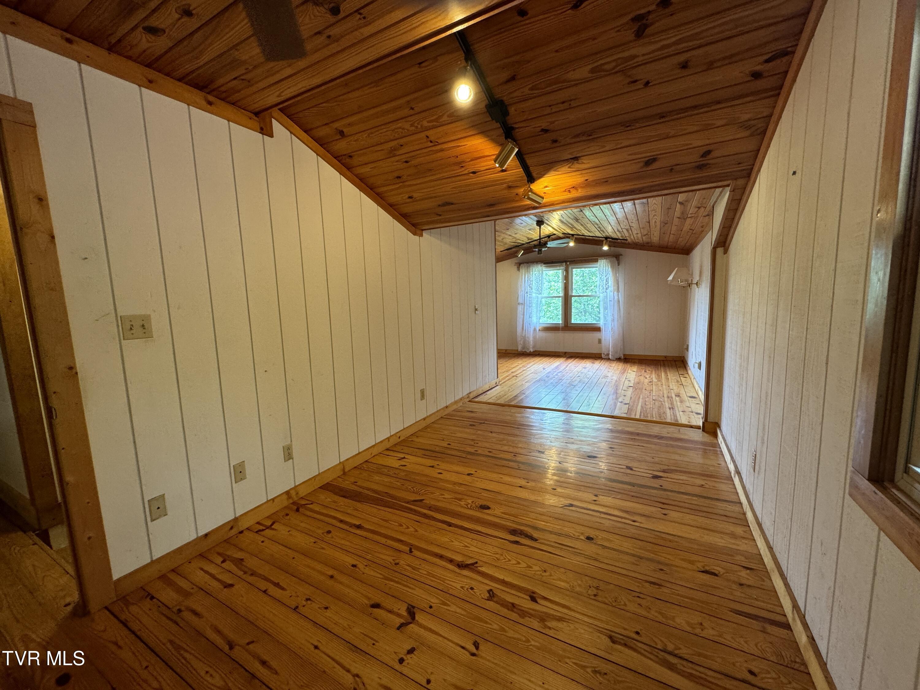 2401 Egan Road, Big Stone Gap, Virginia image 40