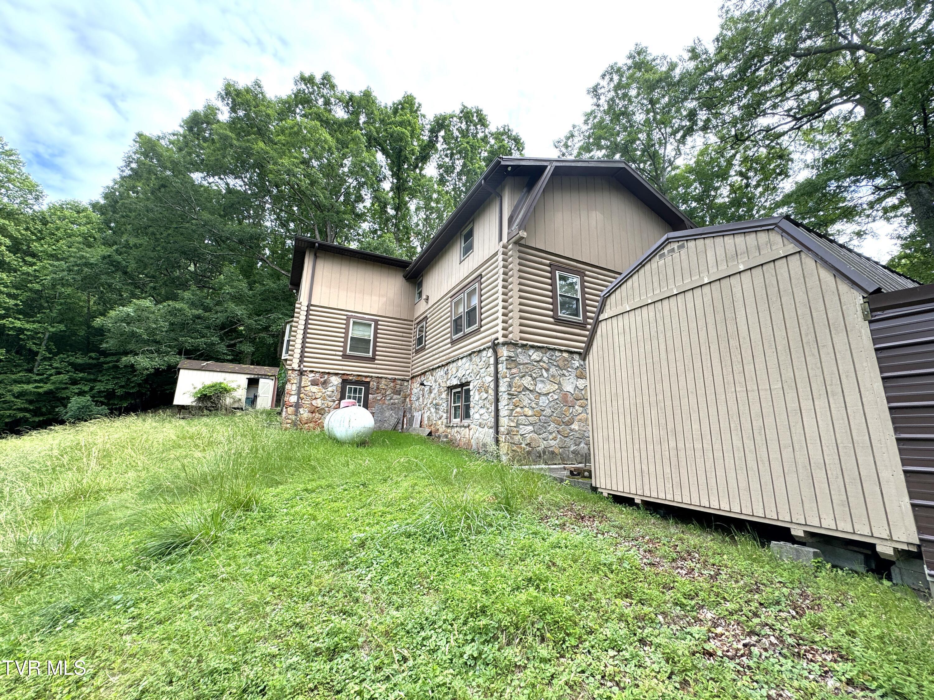 2401 Egan Road, Big Stone Gap, Virginia image 8