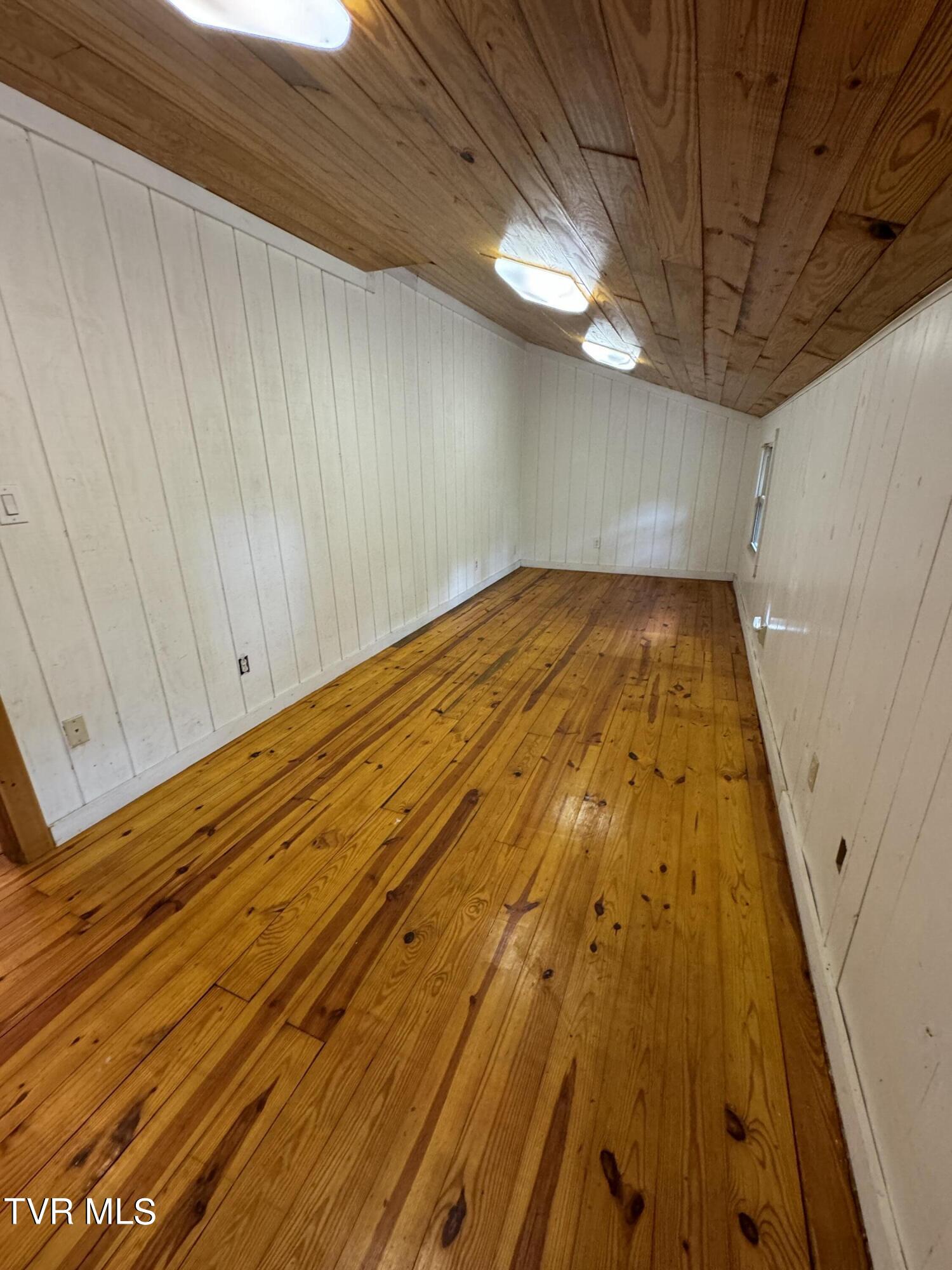 2401 Egan Road, Big Stone Gap, Virginia image 42