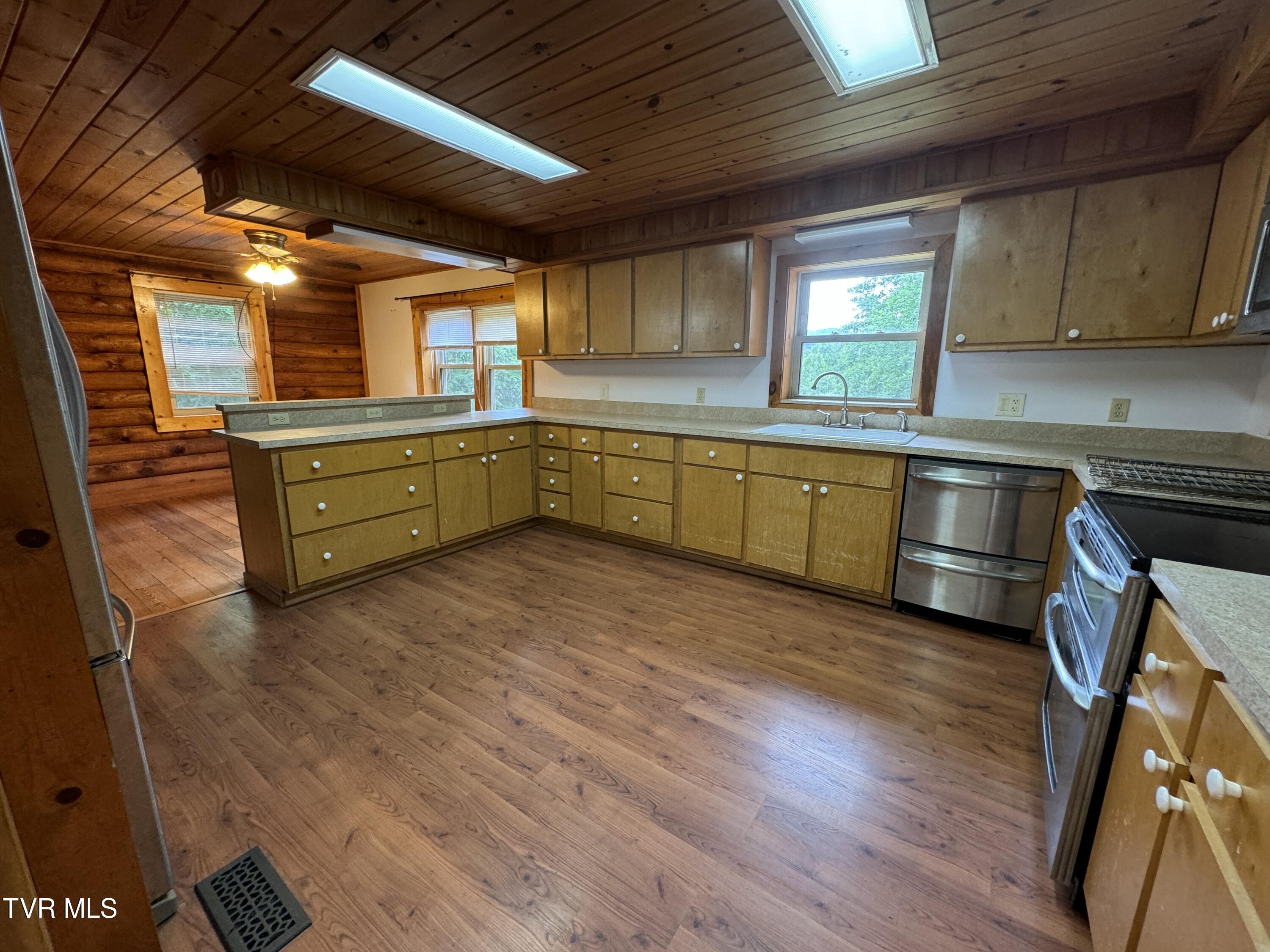 2401 Egan Road, Big Stone Gap, Virginia image 21