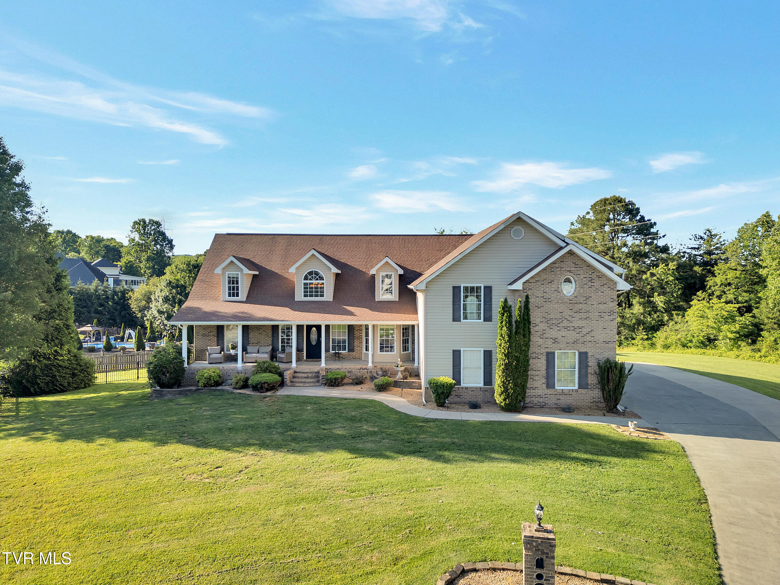 509 Amelia Court, Blountville, Tennessee image 2