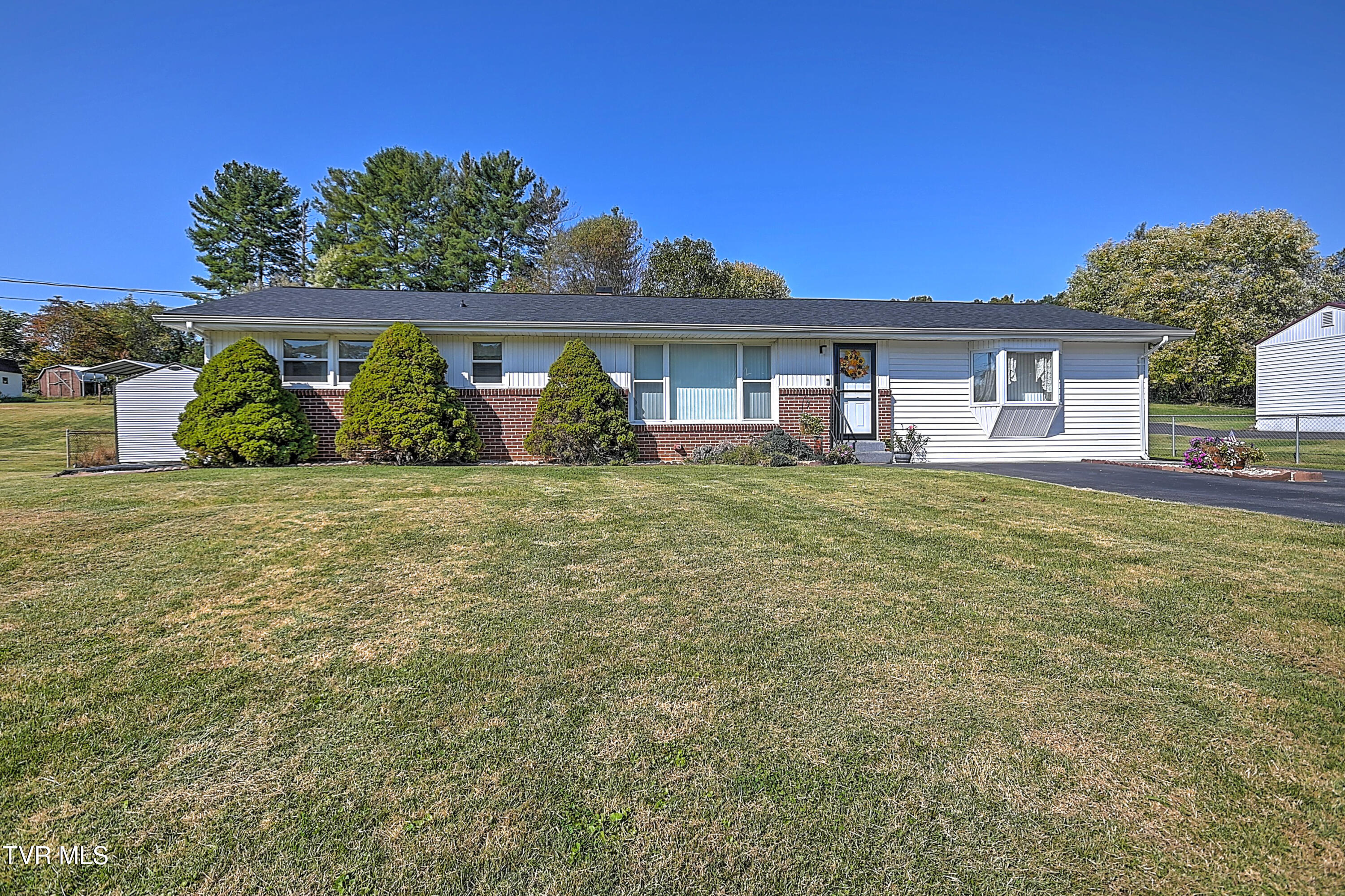 159 Warren Street, Fall Branch, Tennessee image 5