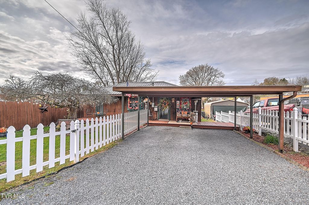 Photo of 227225 Old Beason Well Road, Kingsport, TN 37660 (MLS # 9991255)