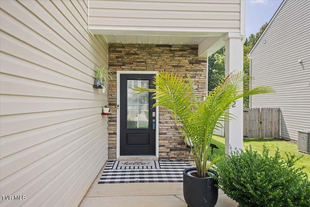 Photo of 232 Crockett Drive, Church Hill, TN 37642 (MLS # 9999802)