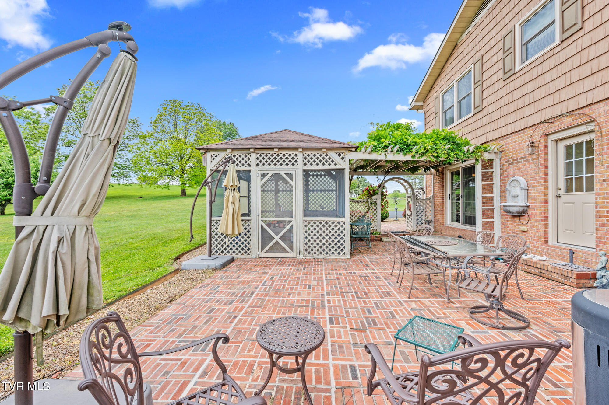 405 Meadow Lark Lane, Bluff City, Tennessee image 23