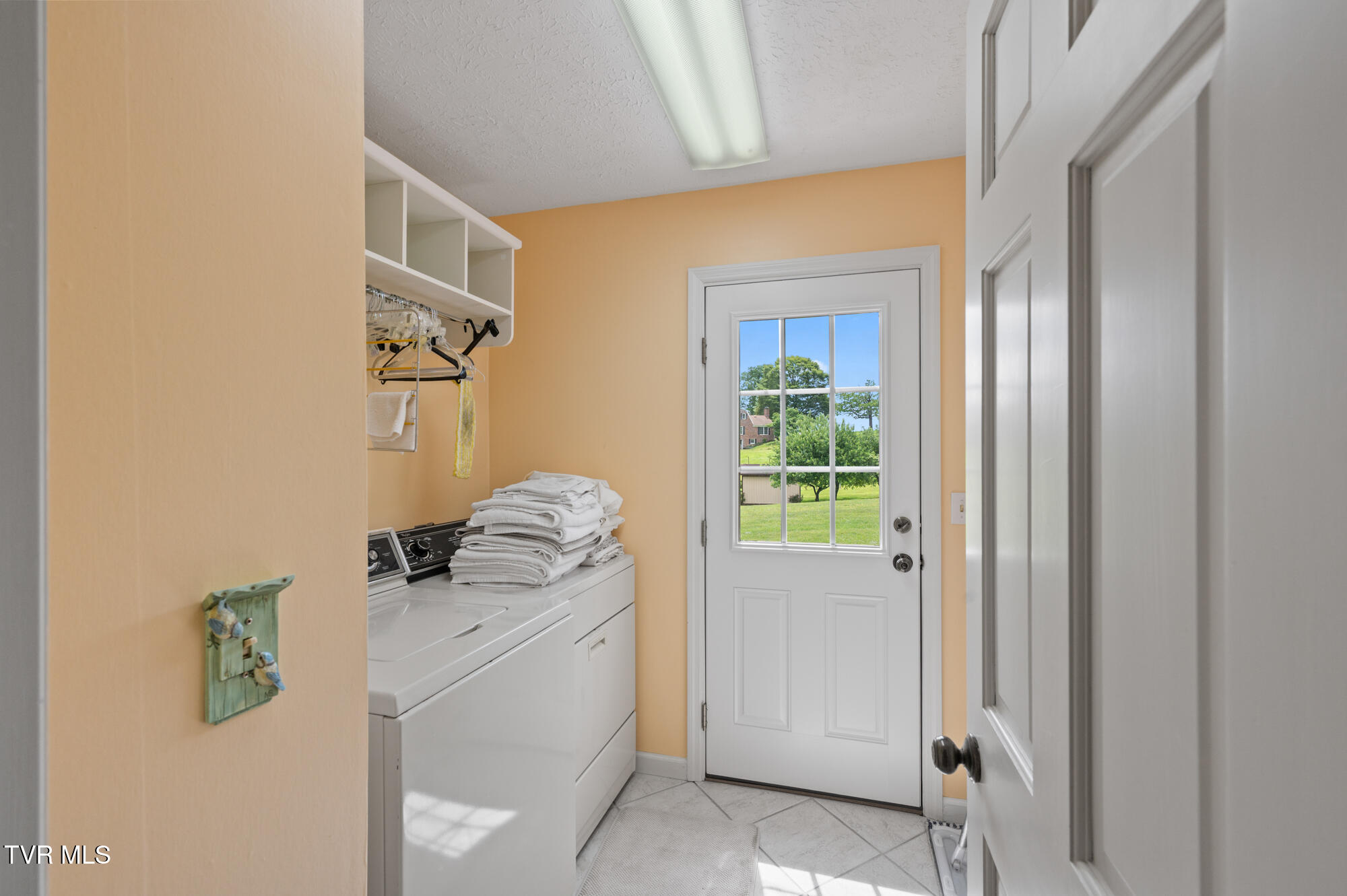 405 Meadow Lark Lane, Bluff City, Tennessee image 40