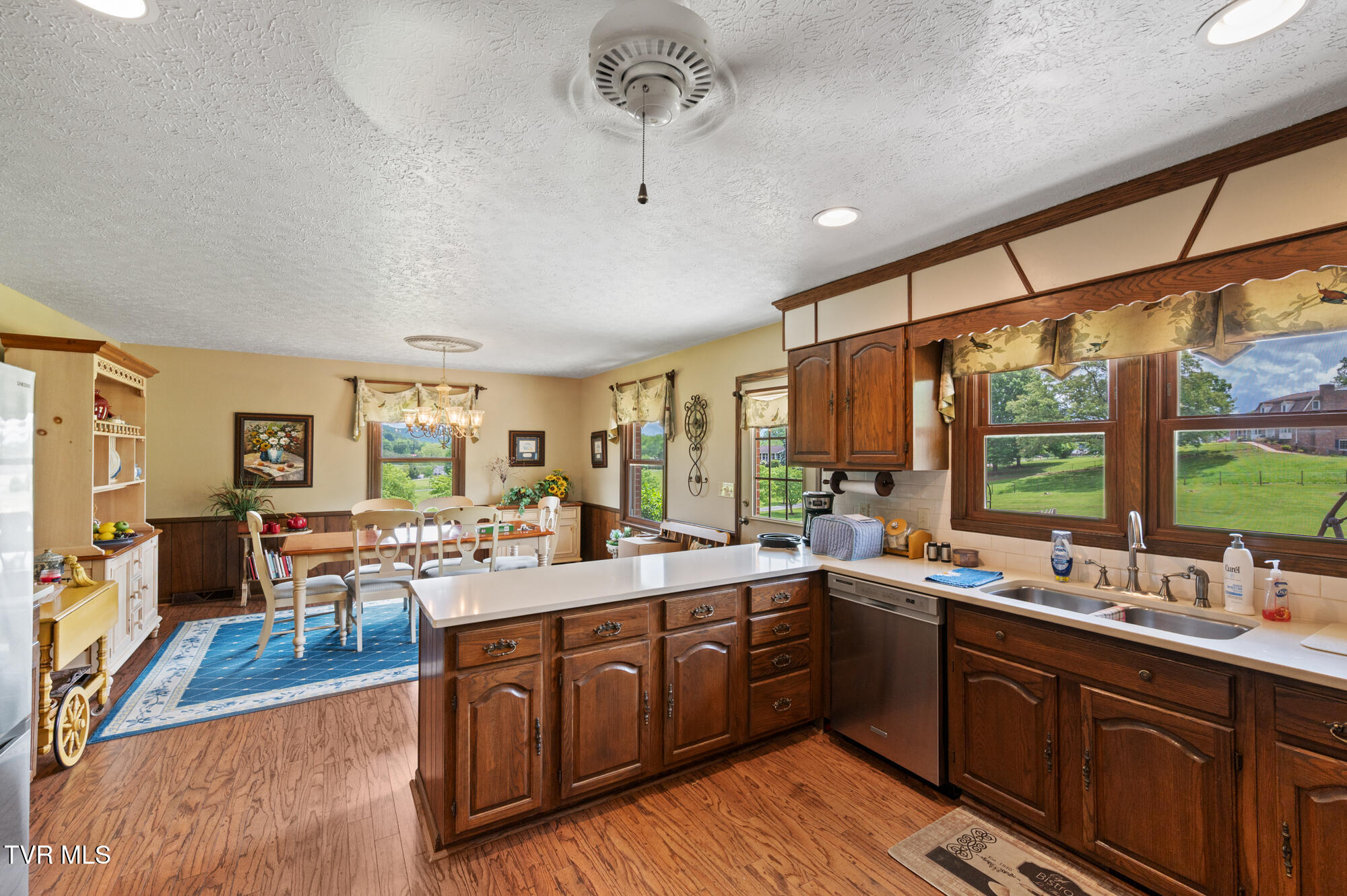 405 Meadow Lark Lane, Bluff City, Tennessee image 34