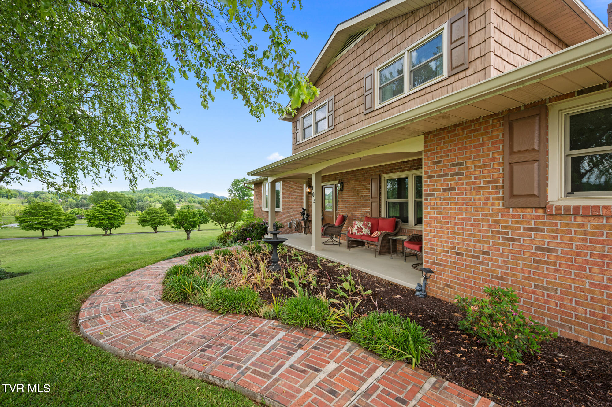 405 Meadow Lark Lane, Bluff City, Tennessee image 14
