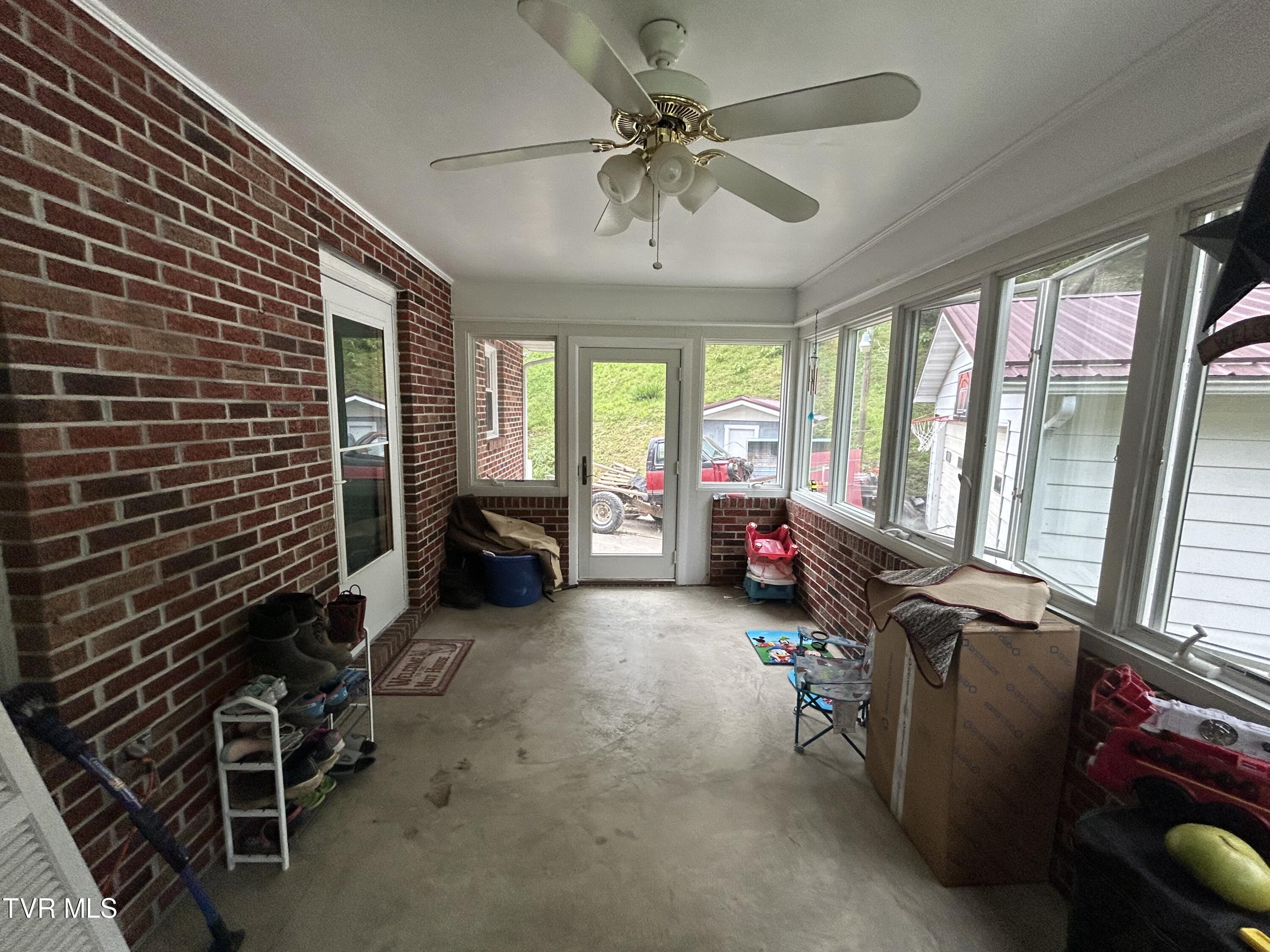 8290 Sawmill Hollow Road, Pound, Virginia image 28