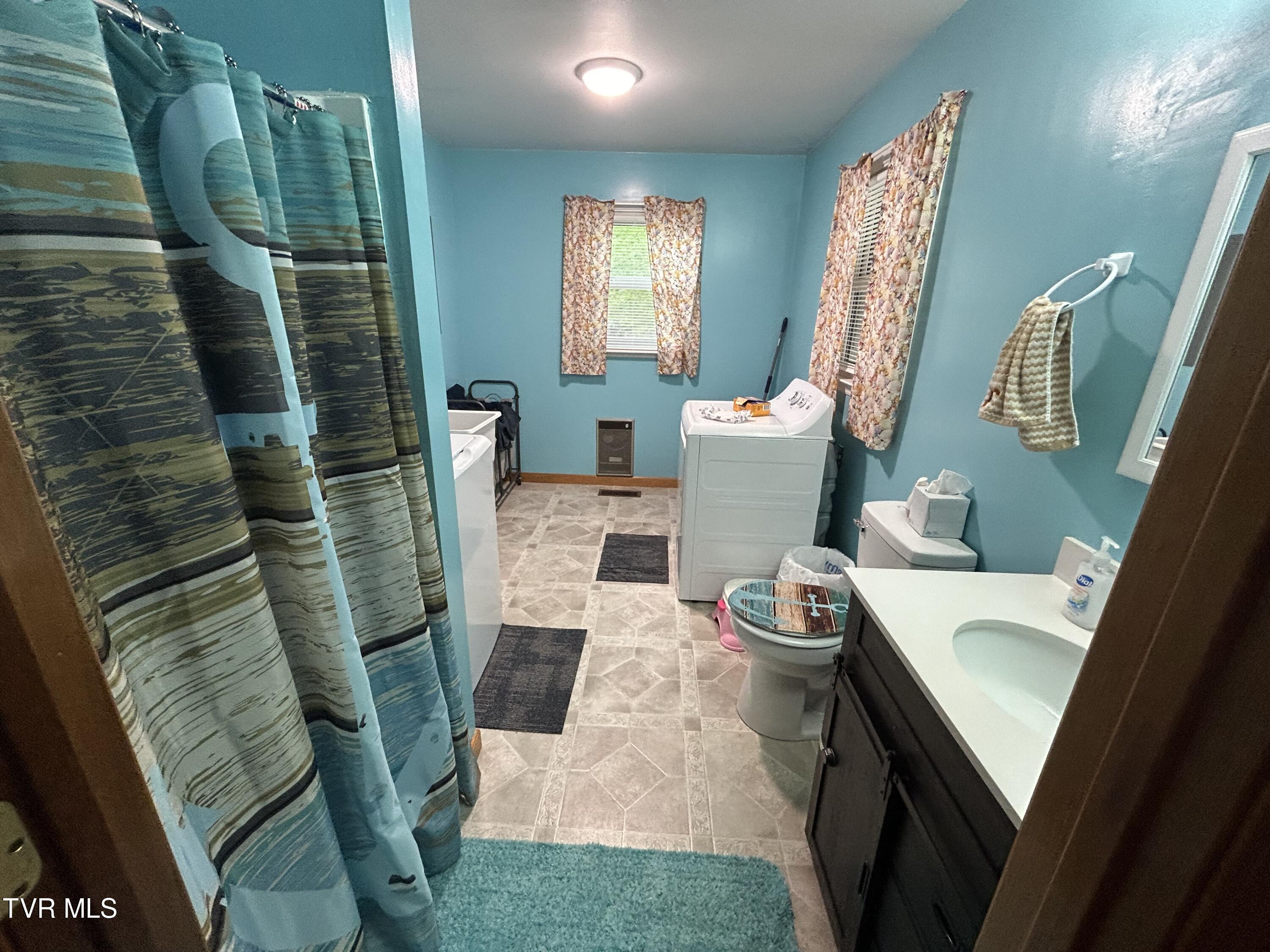 8290 Sawmill Hollow Road, Pound, Virginia image 24