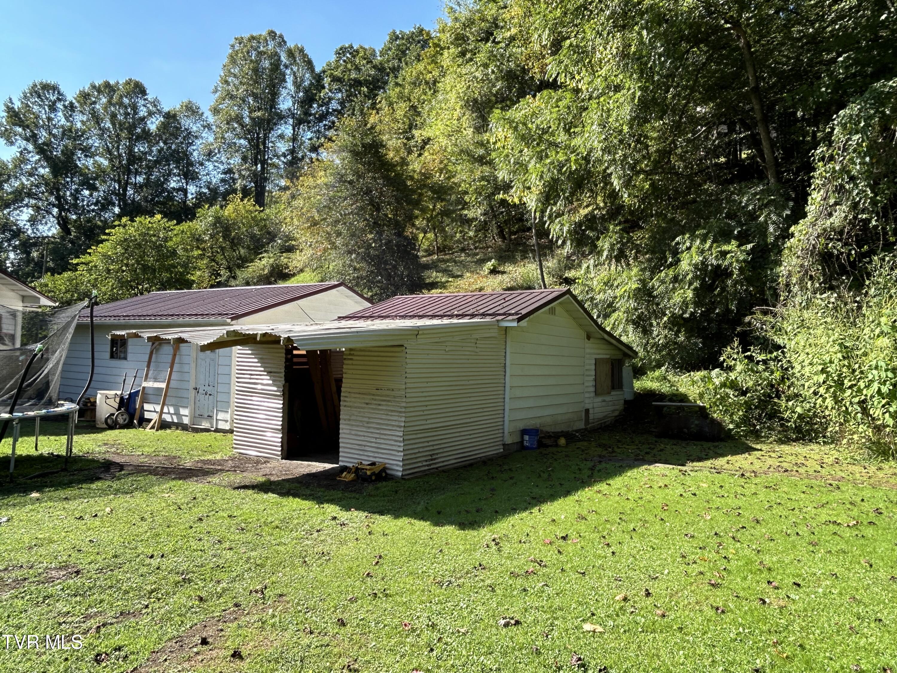 8290 Sawmill Hollow Road, Pound, Virginia image 8