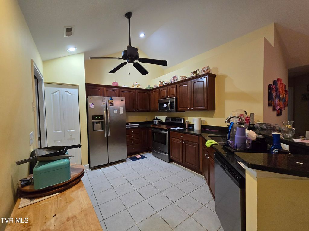 Photo of 142 Avonlea Place Place #142, Johnson City, TN 37604 (MLS # 9986389)