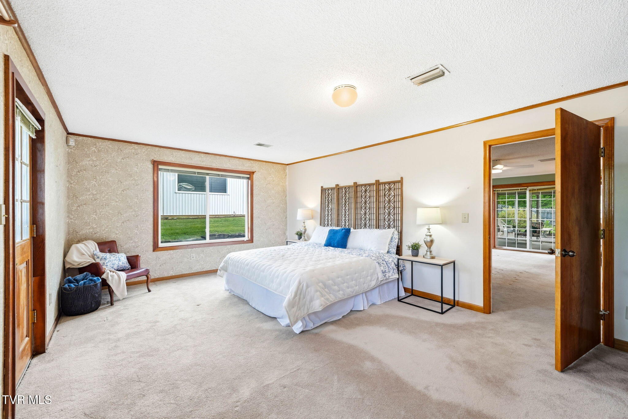 608 Southview Drive