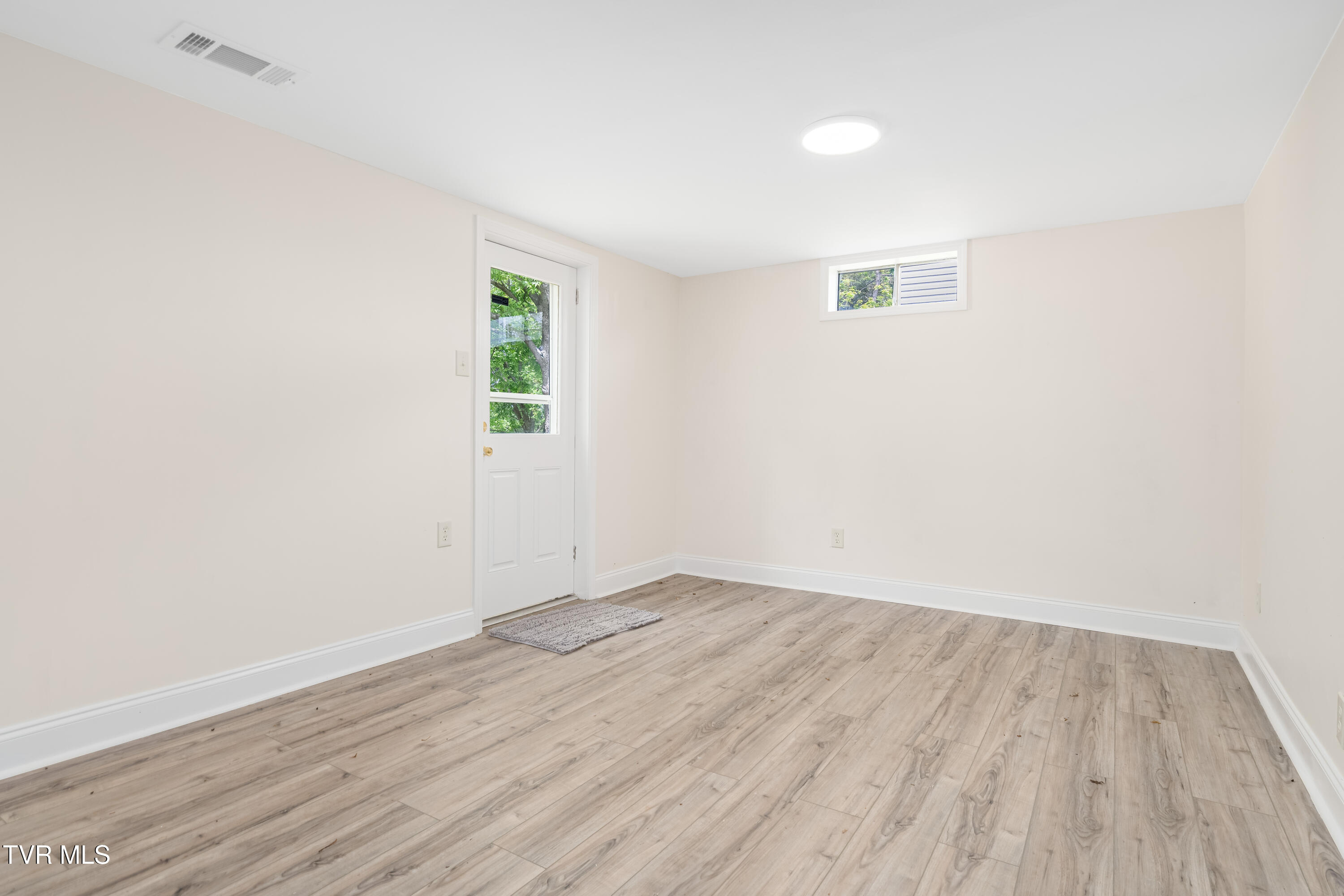 705 Holston Avenue, Elizabethton, Tennessee image 47