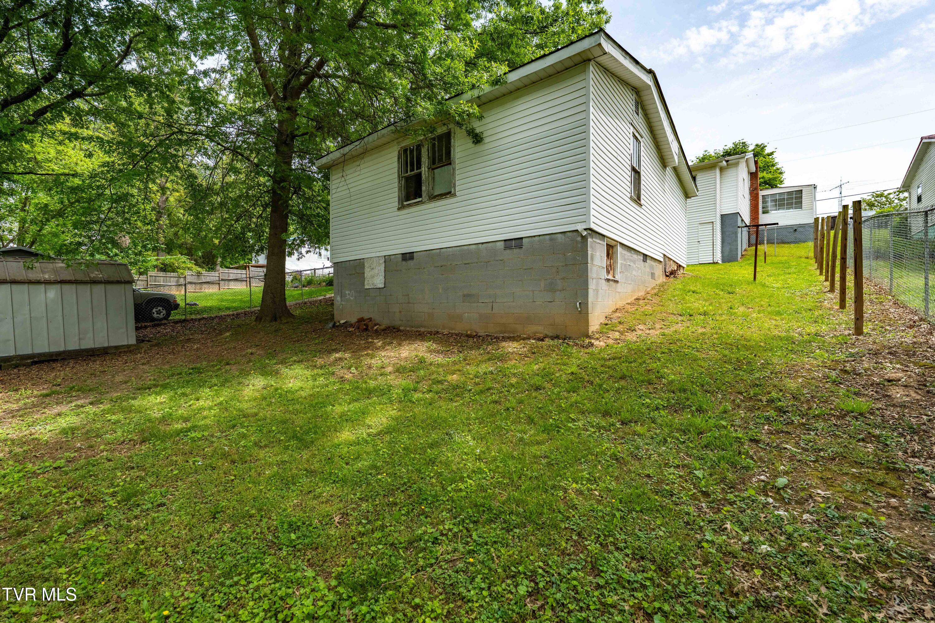 705 Holston Avenue, Elizabethton, Tennessee image 26