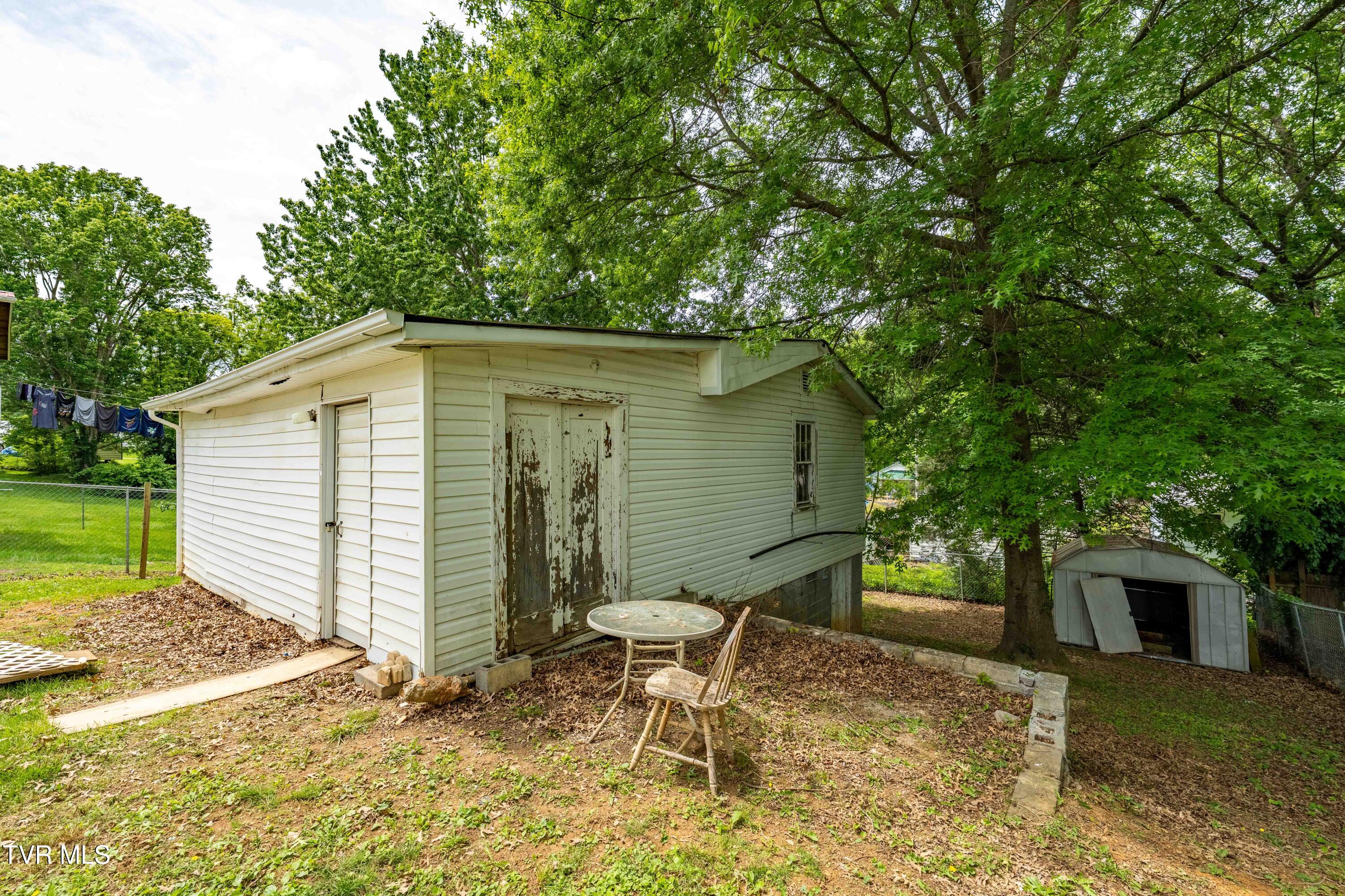 705 Holston Avenue, Elizabethton, Tennessee image 23