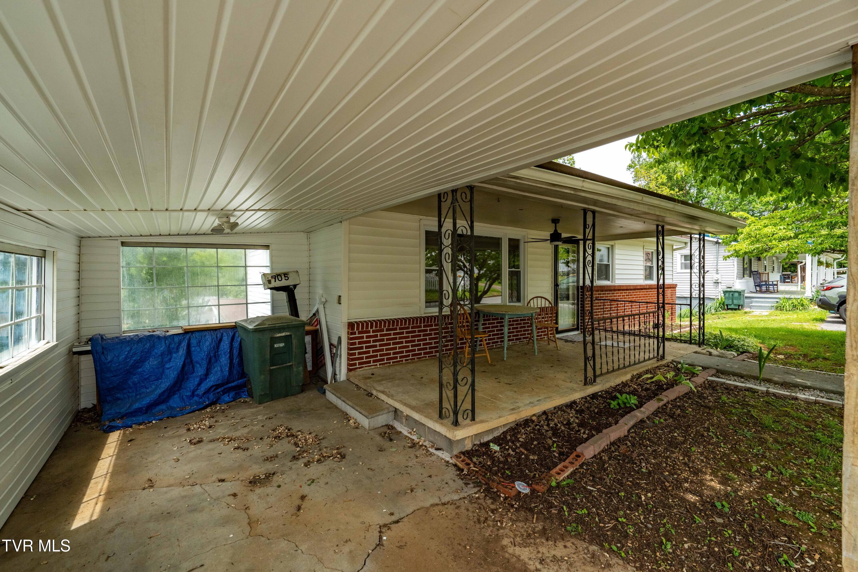 705 Holston Avenue, Elizabethton, Tennessee image 3