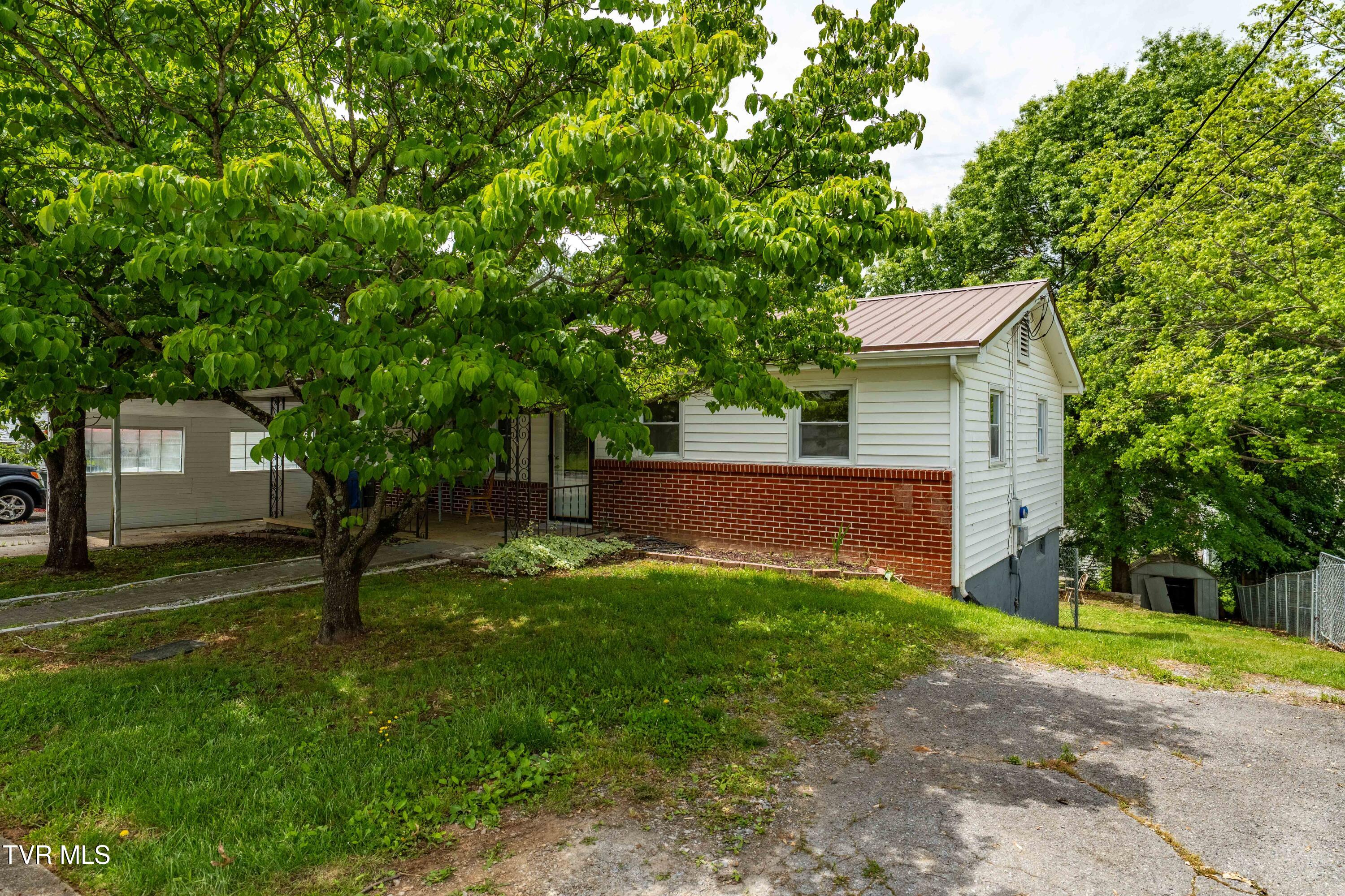 705 Holston Avenue, Elizabethton, Tennessee image 20
