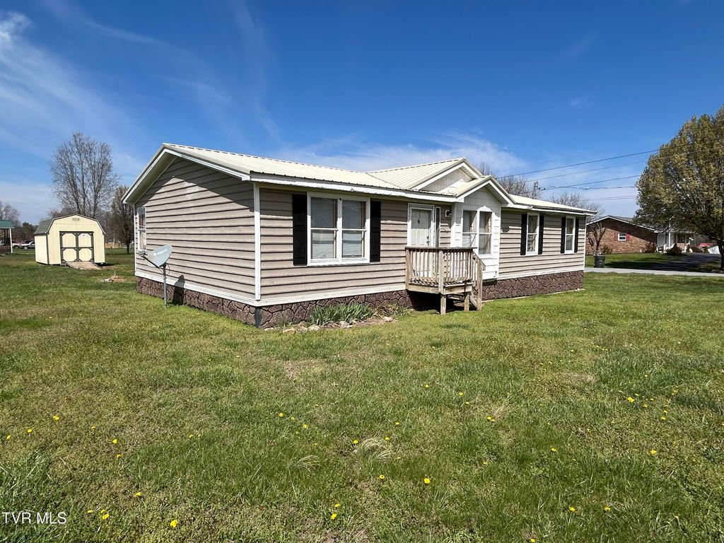 Photo of 1861 Corby Bridge Road, Chuckey, TN 37641 (MLS # 9992573)