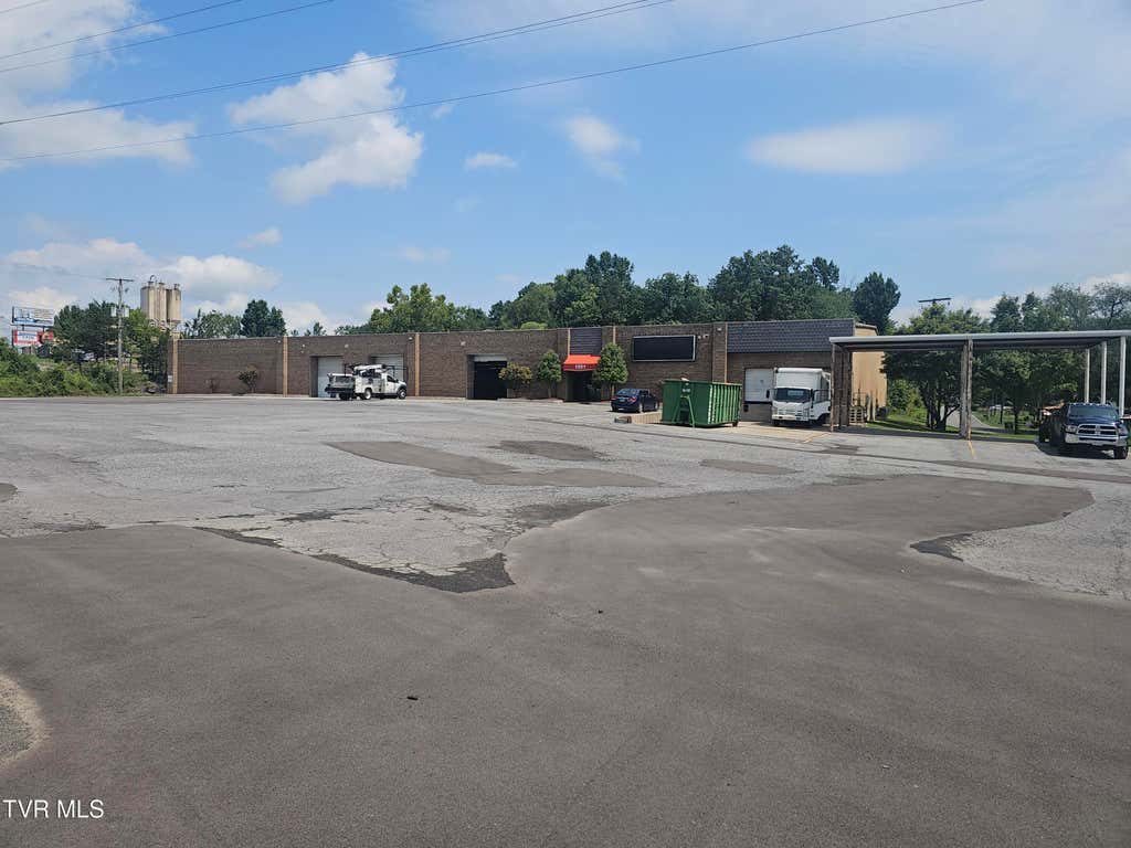 Photo of 1551 Wilcox Drive, Kingsport, TN 37660 (MLS # 9999354)